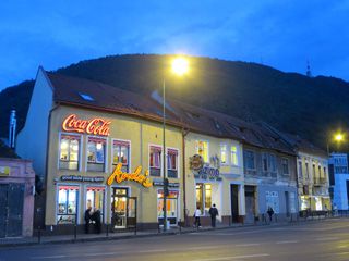 Bulevardul 15 Noiembri